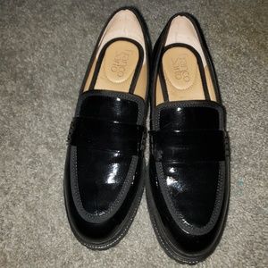 Black Franco Sarto Patent Leather Loafer. Sz 6.5